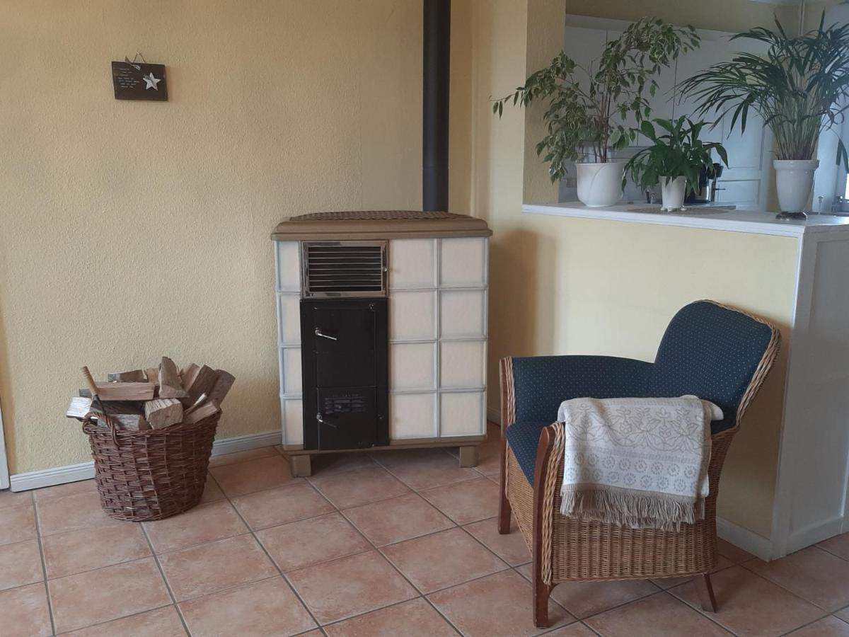 Schoene Ferienwohnung Im Alten Gasthaus In Stoltebuell Exterior photo